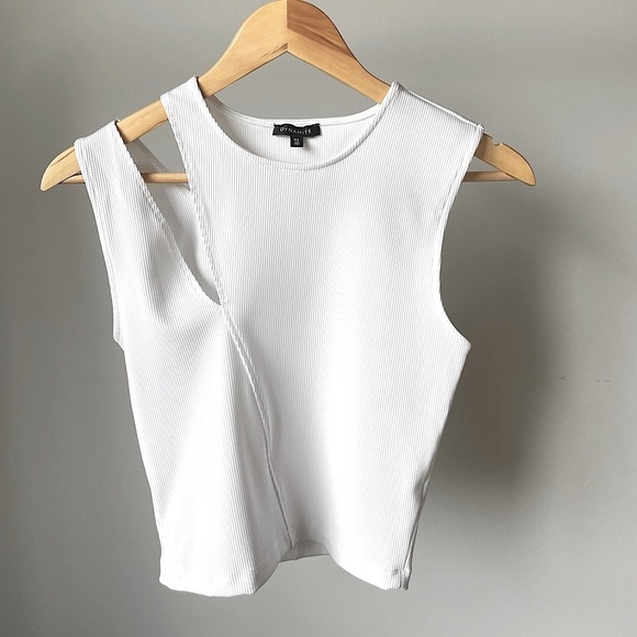 Dynamite White Sleeveless Ribbed Cutout Top - Picture 1 of 6